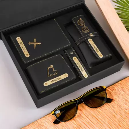 Custom-designed promotional packaging boards for branded giveaways