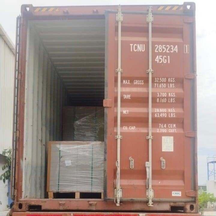 Moisture-resistant, heavy-duty paperboards for freight and export stability