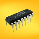 Circuito integrado de alta eficiencia, ideal para el procesamiento y control de señales electrónicas.