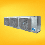 Evaporador de perfil medio, equilibrado en rendimiento y tamaño, adecuado para aplicaciones de refrigeración de capacidad intermedia, con eficiencia y diseño compacto.