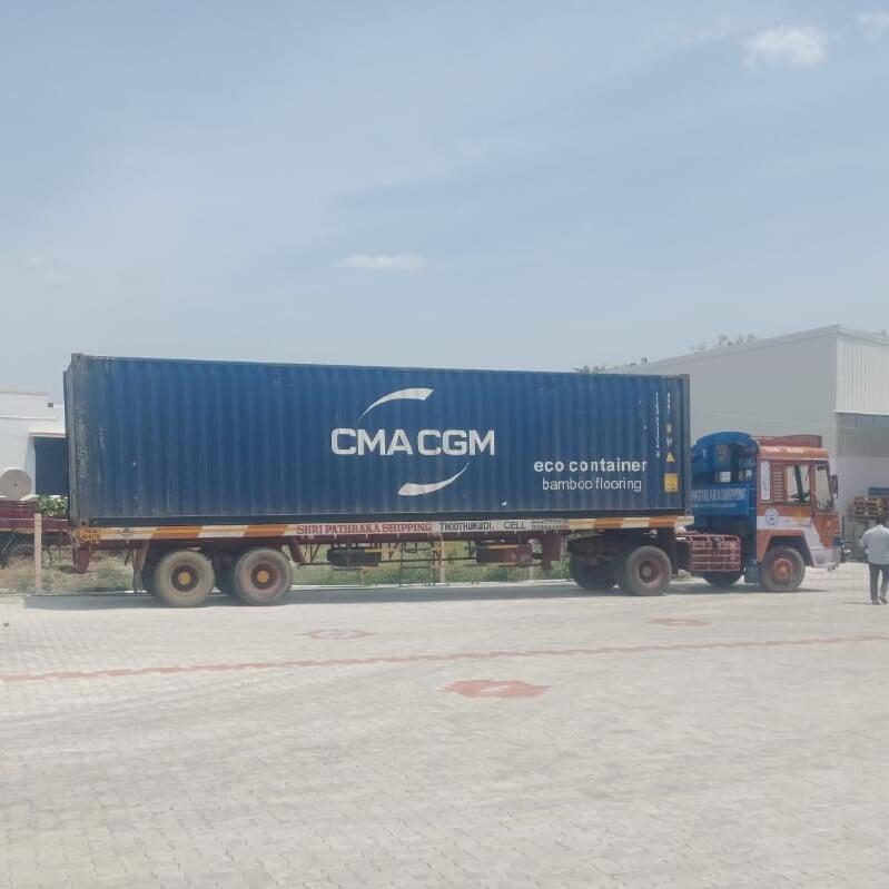  Export-grade laminated boards and slip sheets for international packaging logistics