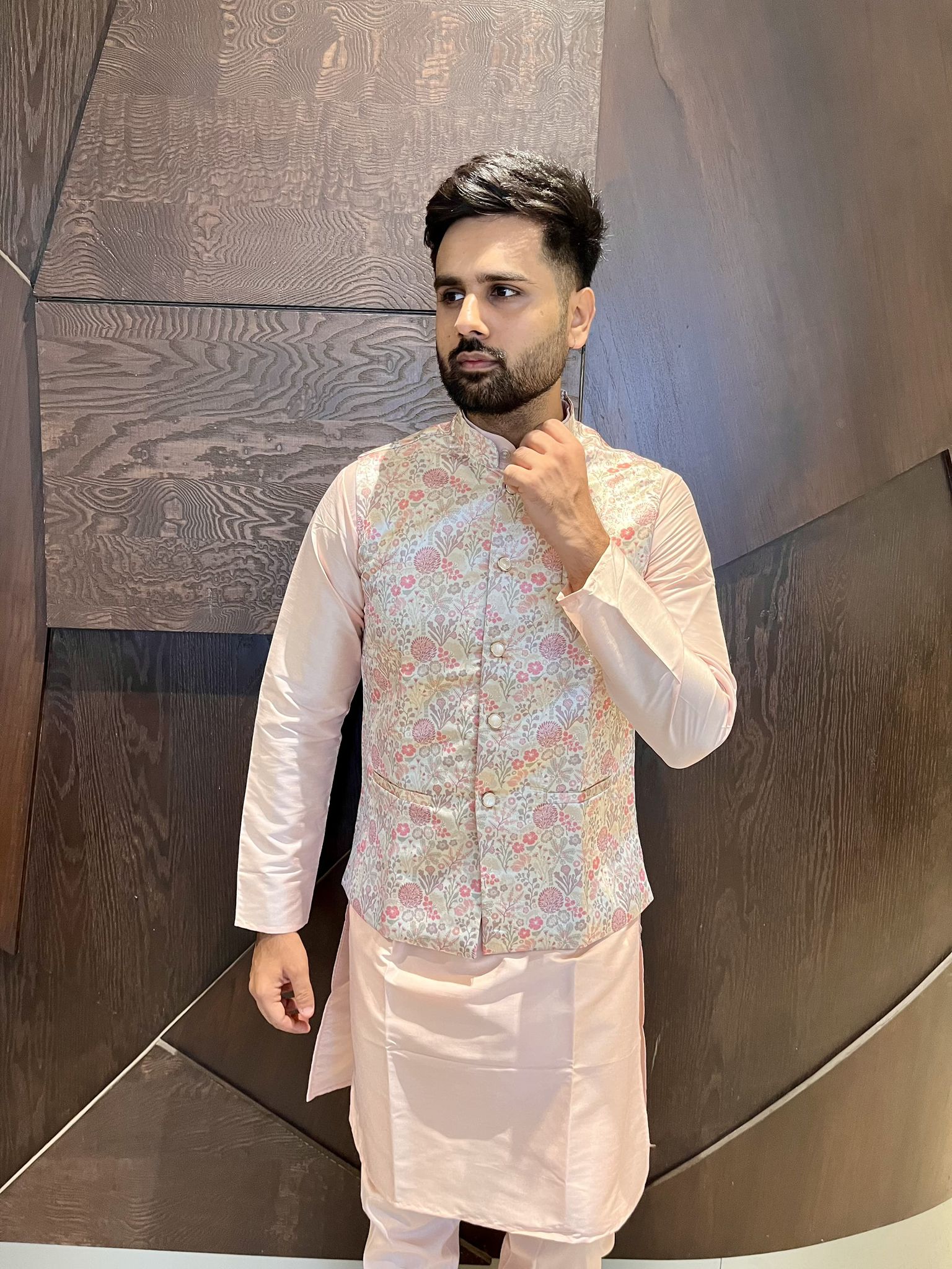 C066: Beautiful Mens Kurata Pajama Sets With Jacket C066: Beautiful Mens Kurata Pajama Sets With Jacket