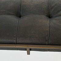 Triva Bench Triva Bench
