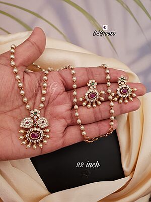 F08: Beautiful Pearls Chain