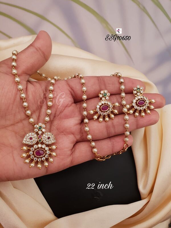 F08: Beautiful Pearls Chain