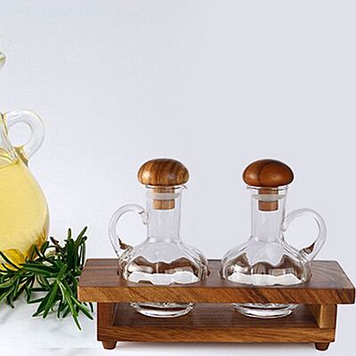 Cruet set