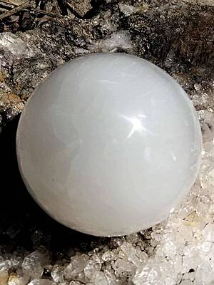 Medium Selenite Sphere 75mm