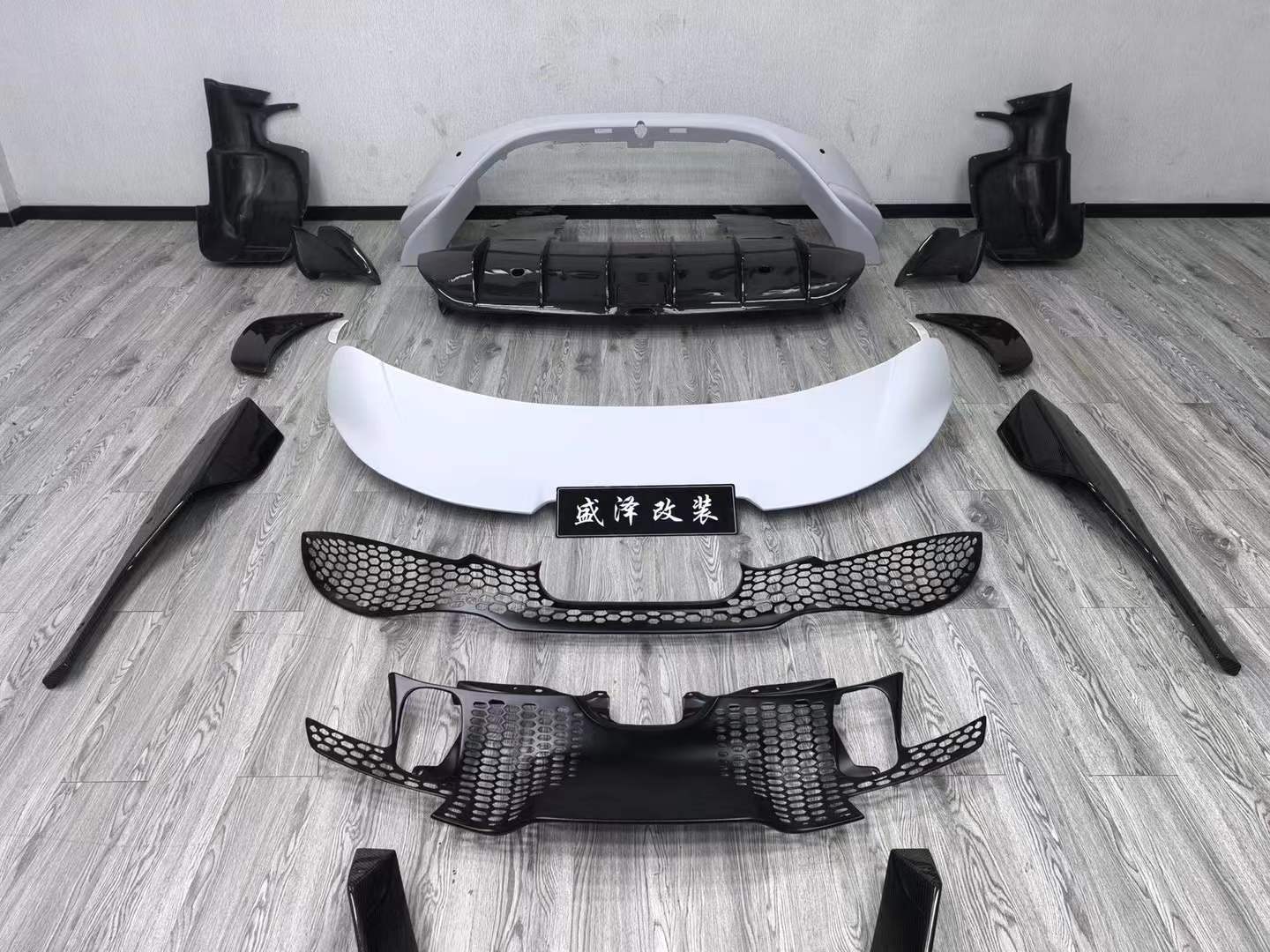 McLaren 720S Upgraded with 765LT Style Body Kit Carbon Fiber Body Kit