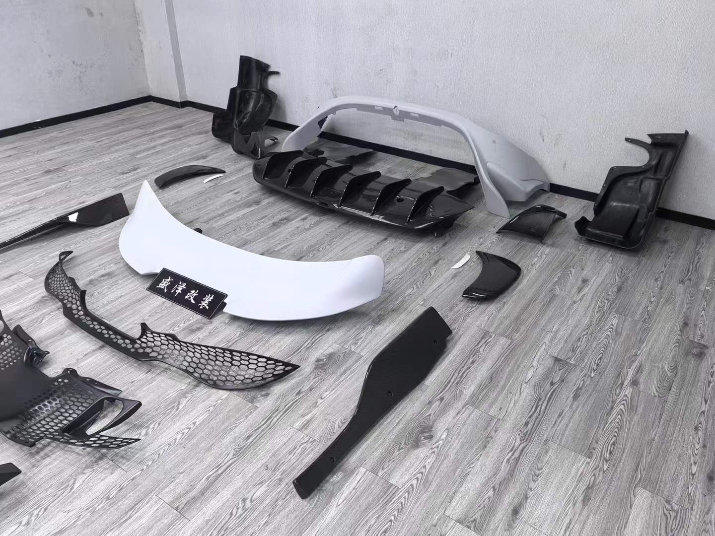 McLaren 720S Upgraded with 765LT Style Body Kit Carbon Fiber Body Kit