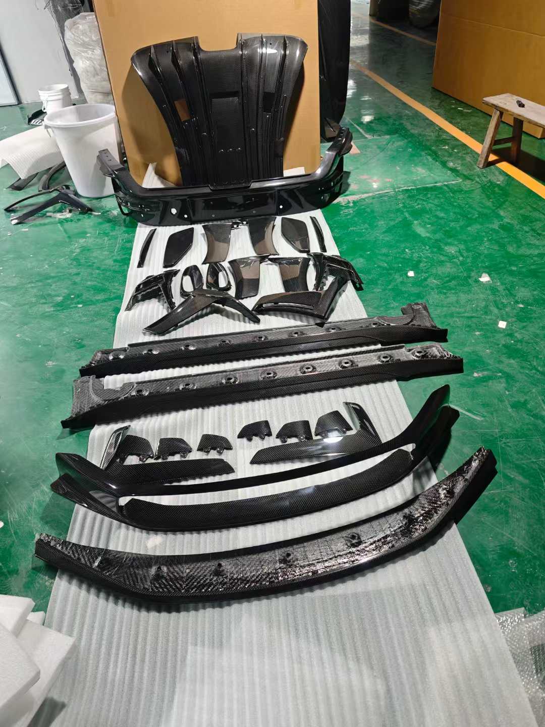 Porsche 911 GT3RS OEM Parts Dry Carbon Fiber BodyKit