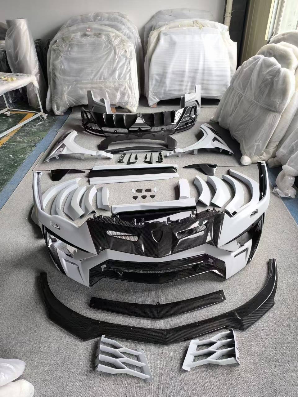 Forged Carbon Fiber Body Kit For Lamborghini Urus