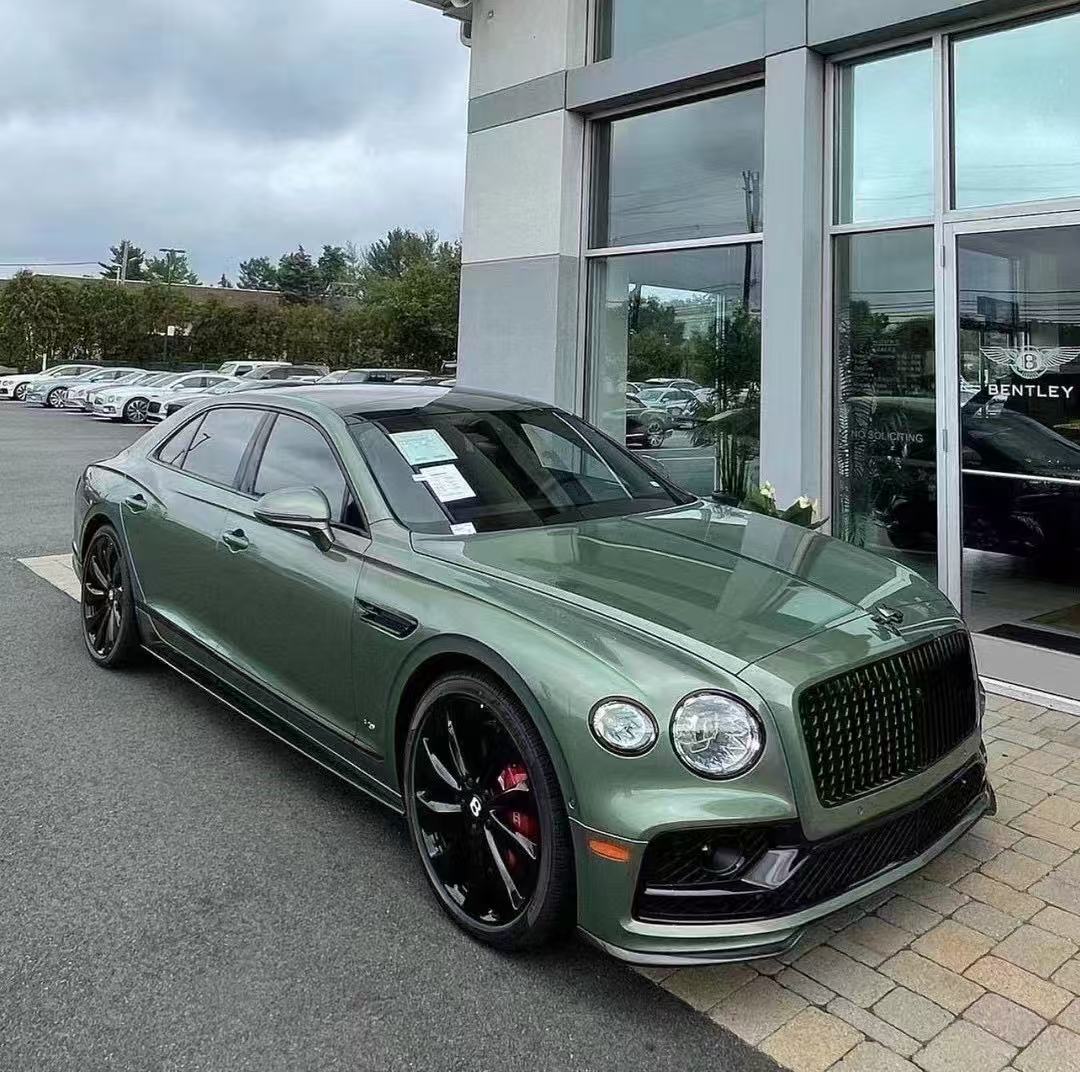 2022 Bentley Flying Spur W12 – Full Dry Carbon Fiber Body Kit