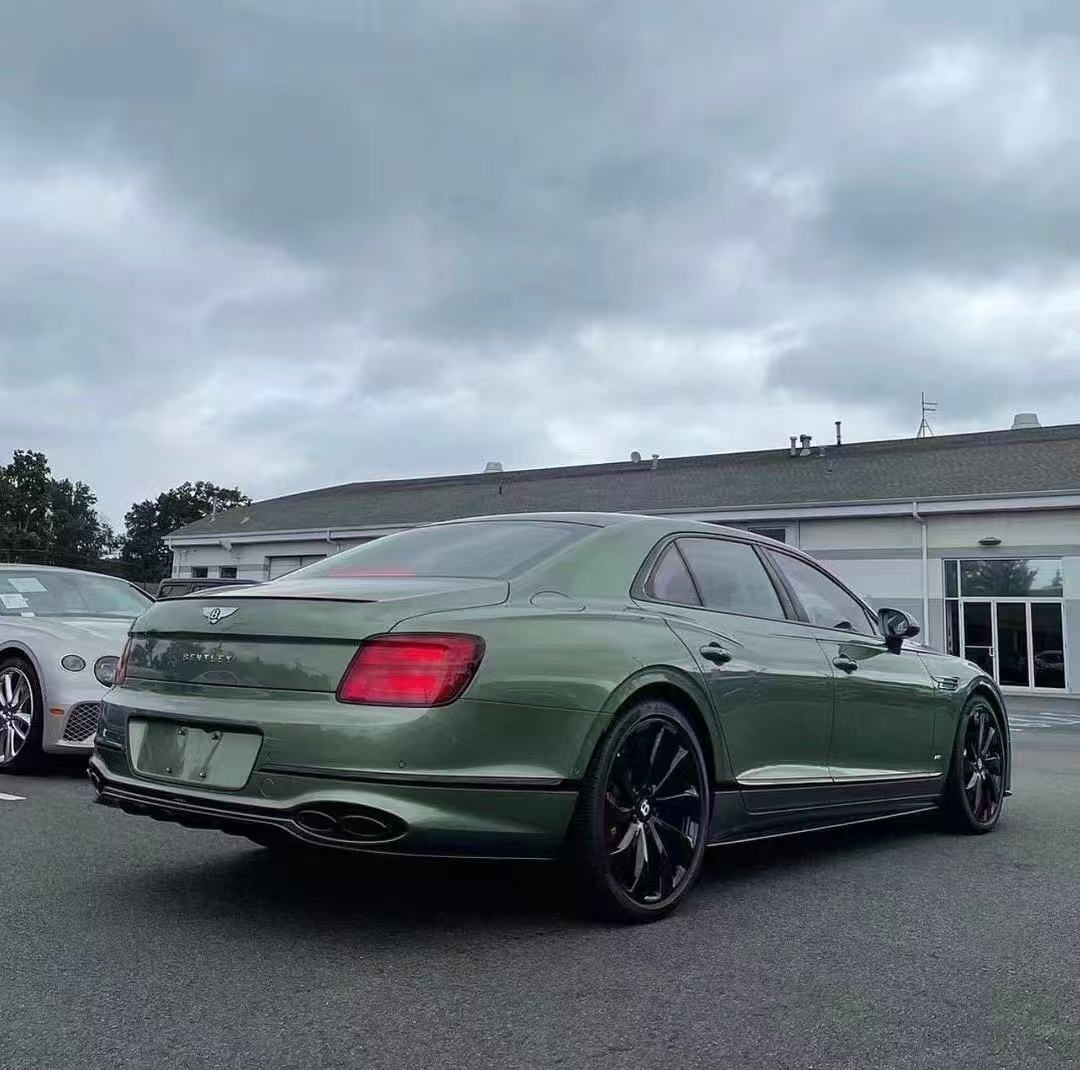 2022 Bentley Flying Spur W12 – Full Dry Carbon Fiber Body Kit