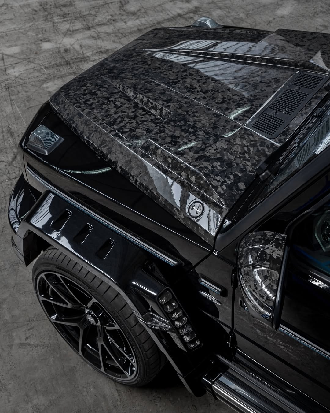 Mercedes-Benz G580 Mansory Design Wet Carbon Fiber Body Kit Mercedes-Benz G580 Mansory Design Wet Carbon Fiber Body Kit