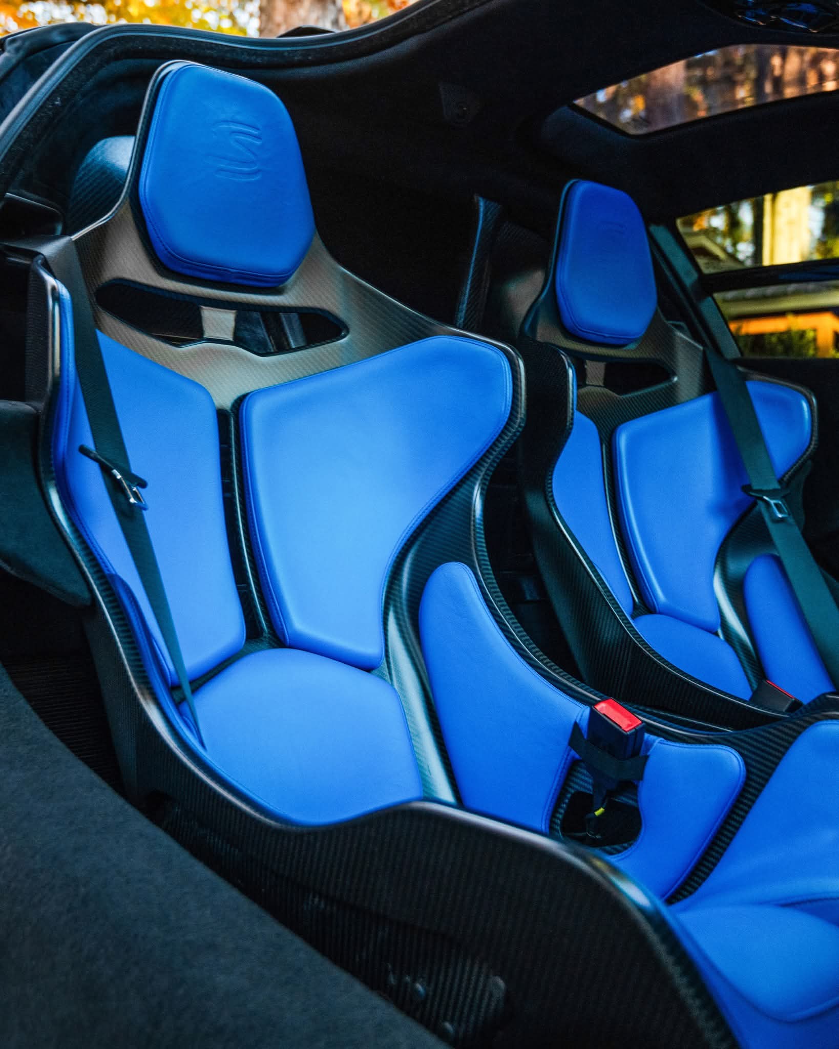 Original Carbon Fiber Bucket Seats for McLaren Senna