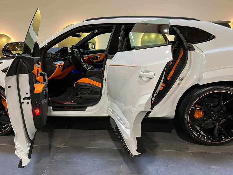 Wet Carbon Fiber Body Kit For Lamborghini Urus Mansory Design Wet Carbon Fiber Body Kit For Lamborghini Urus Mansory Design