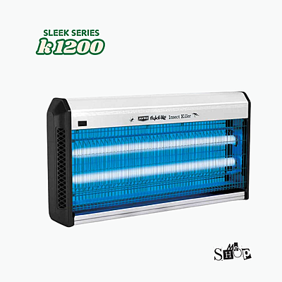 The Avro Killer 1200 efficiently eliminates flies in a busy kitchen.