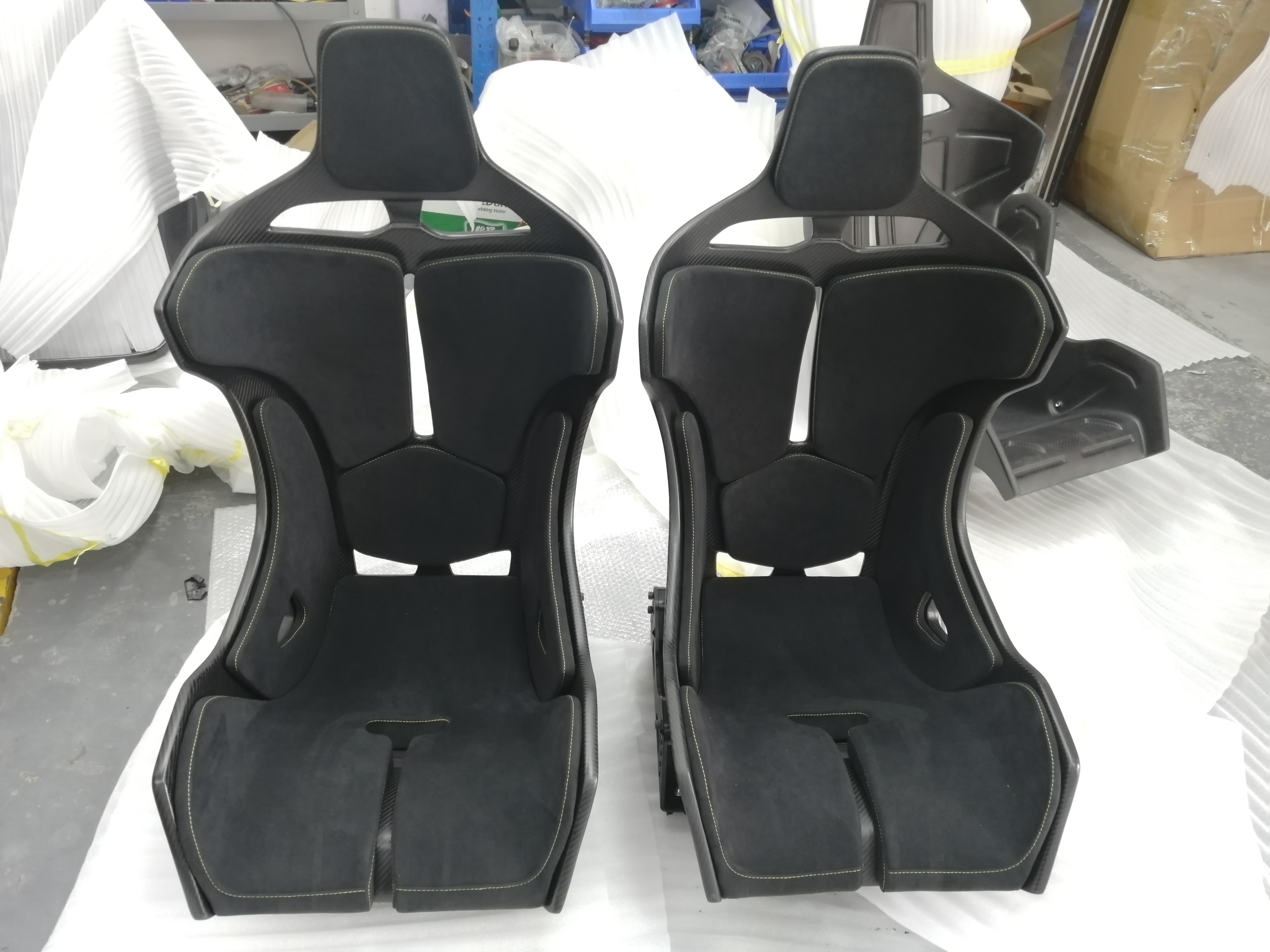Original Carbon Fiber Bucket Seats for McLaren Senna