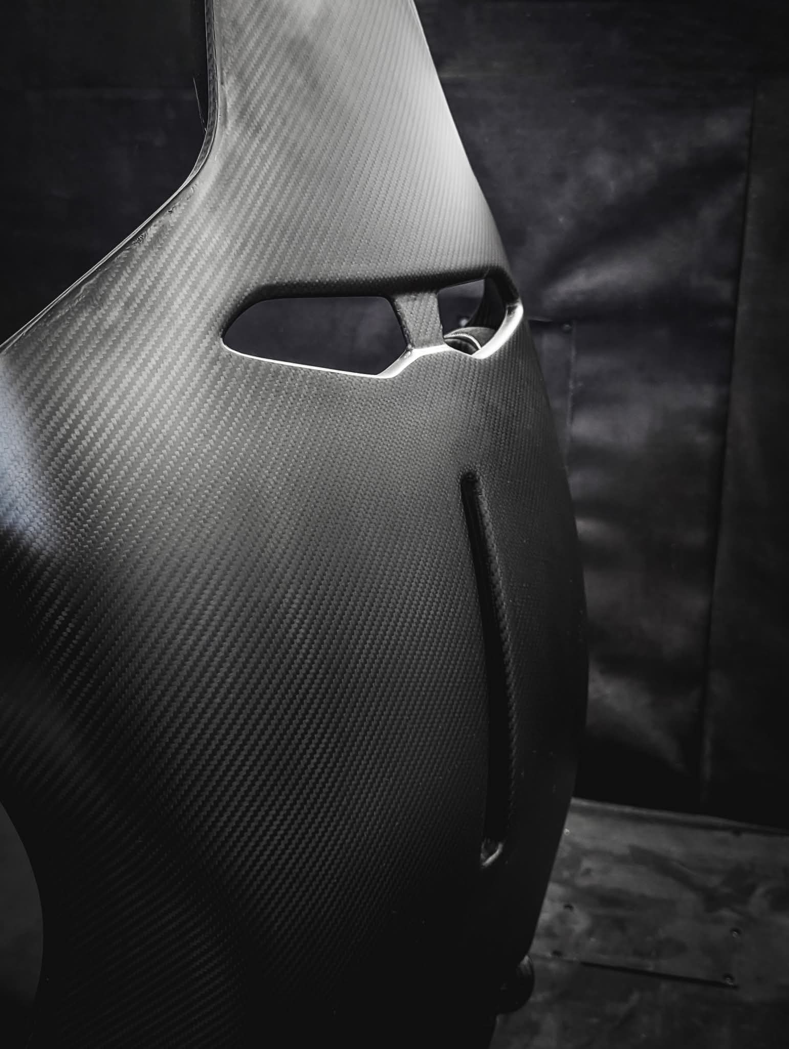 Original Carbon Fiber Bucket Seats for McLaren Senna