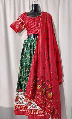 D157: Ready To Ship Beautiful Desginer Lehenga Set