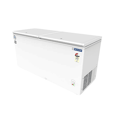 Blue Star CF3-300MPW Deep Freezer with One Door Open, Displaying Frozen Food Blue Star CF3-300MPW Deep Freezer with One Door Open, Displaying Frozen Food