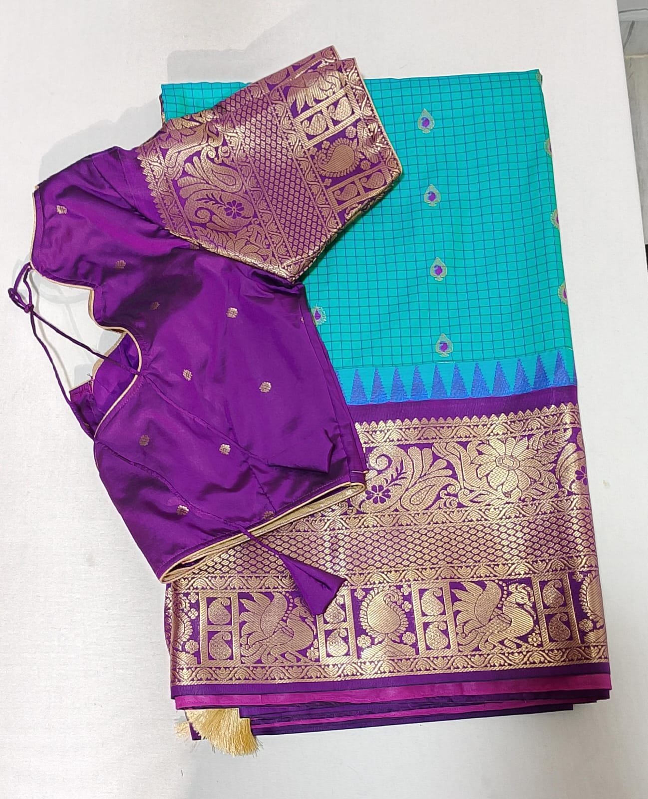 C198: Ready To Ship Beautiful Gadwal Silk Saree With Stitched Blouse