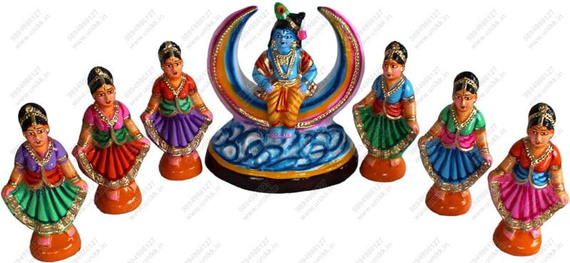 UNIKK Krishna and Gopikas Dancing with Moon Set 24 cm Height of 7 Pieces Made of Paper Mache UNIKK Krishna and Gopikas Dancing with Moon Set 24 cm Height of 7 Pieces Made of Paper Mache