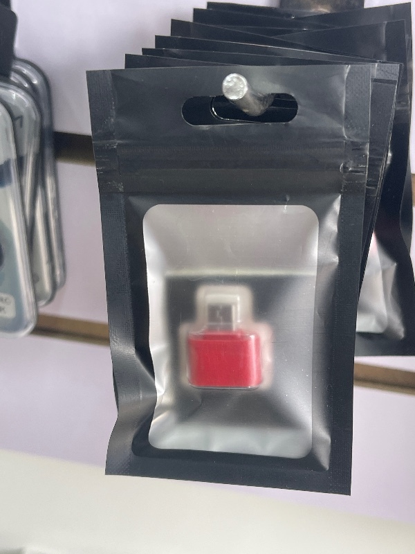 Adaptador OTG Micro USB - Conecta y Transfiere de Manera Rápida Adaptador OTG Micro USB - Conecta y Transfiere de Manera Rápida