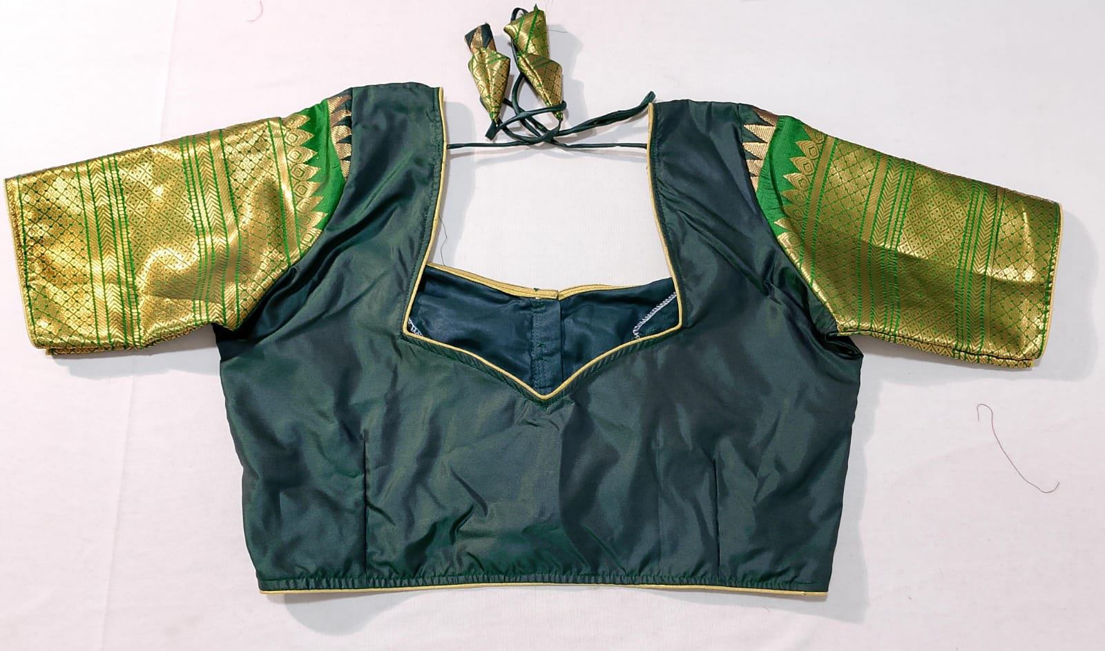 C210: Ready To Ship Beautiful Semi Gadwal Saree With Stitched Blouse