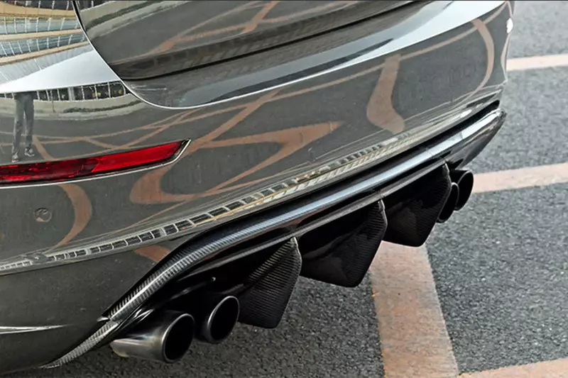 2009–2014 BMW E71 X6M AK Style Carbon Fiber Rear Diffuser