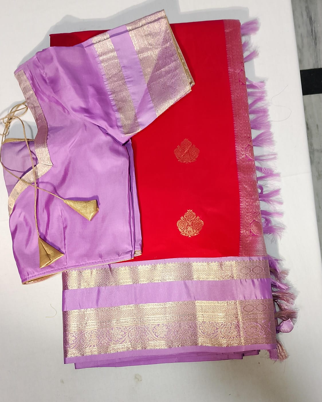 K009: Ready To Ship Beautiful Pure Handloom Uppada Silk Saree In Kanchi Boder With Stitched Blouse