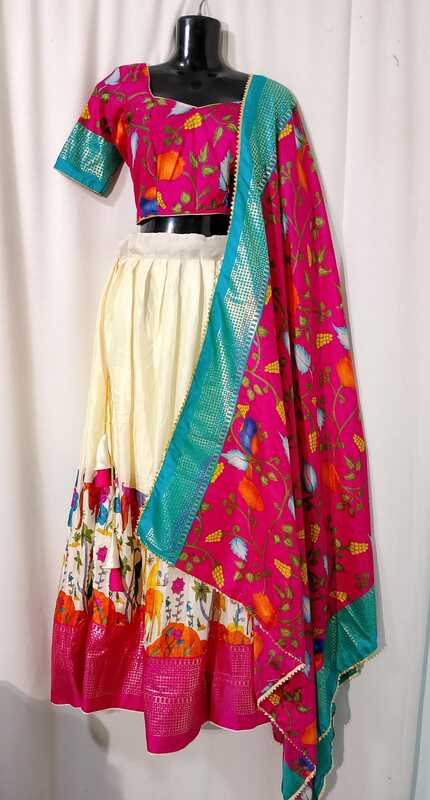 E21: Ready To Ship Beautiful Desginer Lehenga Set