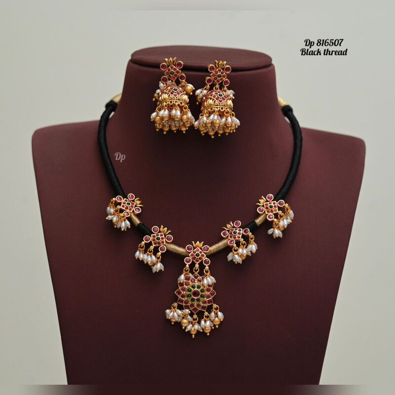 V464: Beautiful Black Beads Set