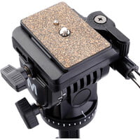 Magnus VT-300 Video Tripod with Fluid Head Magnus VT-300 Video Tripod with Fluid Head