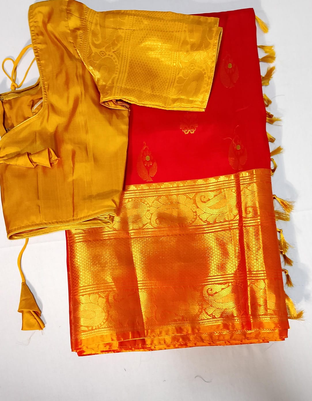 K008: Ready To Ship Pure Handloom Uppada Silk Saree With Stitched Blouse
