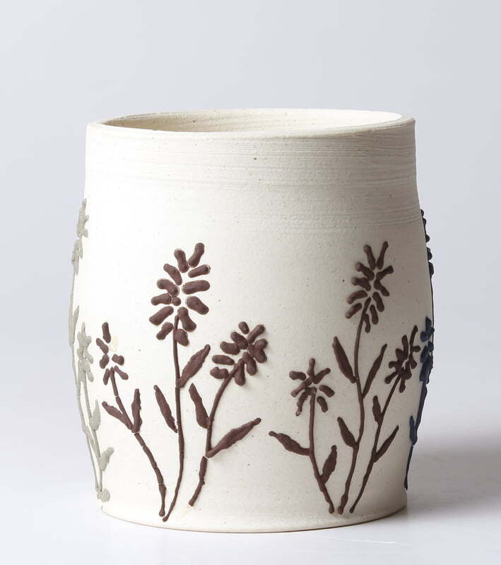 Sara Decorative Clay Slip Red Brown Sara Decorative Clay Slip Red Brown