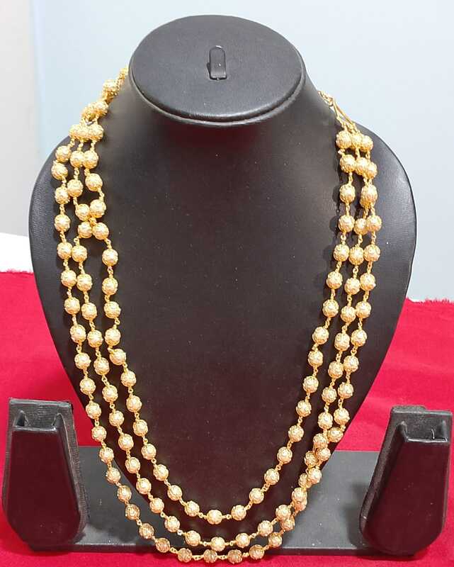 D143: Ready To Ship Beautiful 3 Layered Pearls Mala