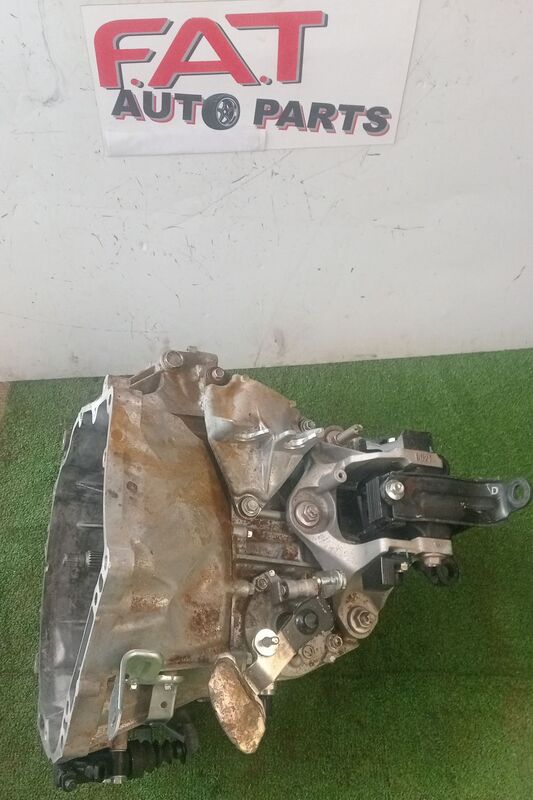 Transmission / Gearbox Mazda CX-3 2.0 4 Cylinder 2014to2023