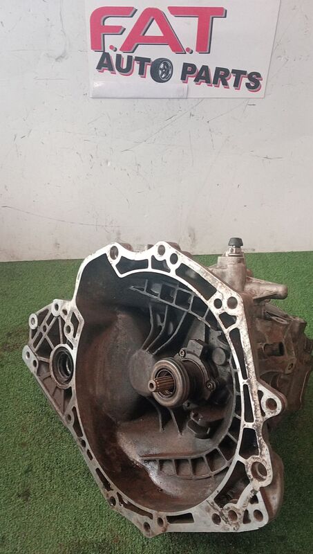 Transmission / Gearbox Opel Astra Astra H 1.6i 4 Cylinder 2004to2013