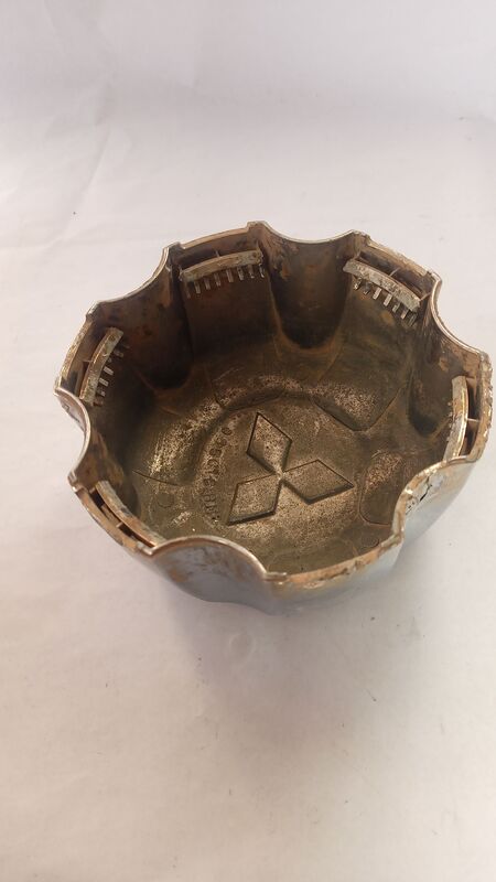 Centre Caps for Rims Mitsubishi Pajero Sport Single Cap 1992to2002
