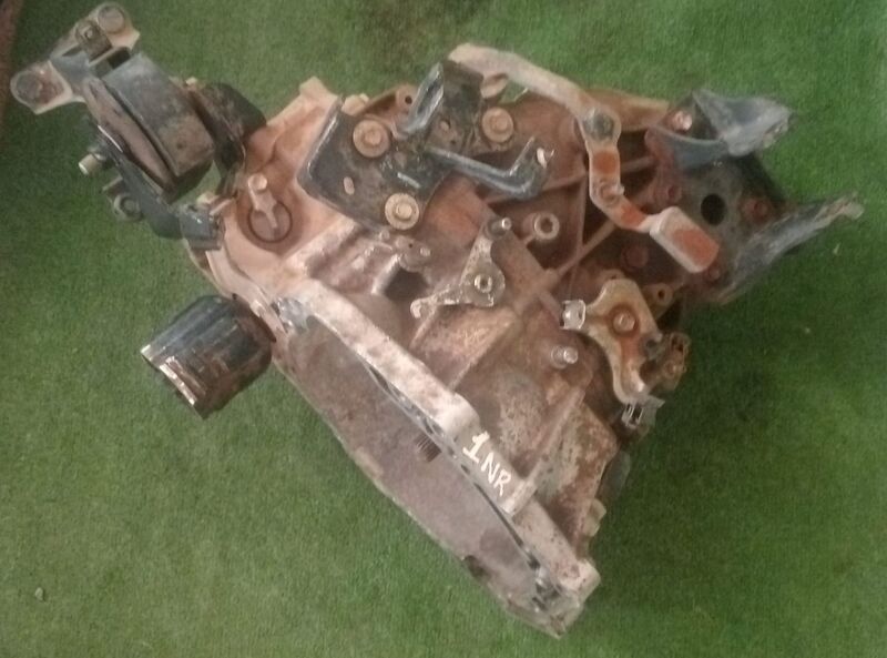 Transmission / Gearbox Toyota Corolla Professional 1.3i 2009to2016