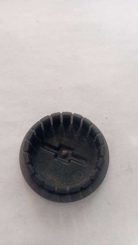 Centre Caps for Rims Chevrolet Captiva Single Cap 2011 to 2016