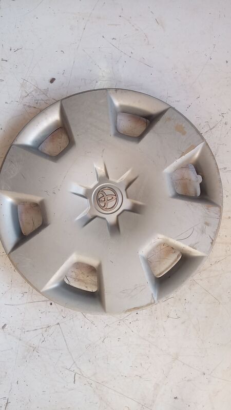 Hub Caps Toyota Corolla 15 inch 2001 to 2007