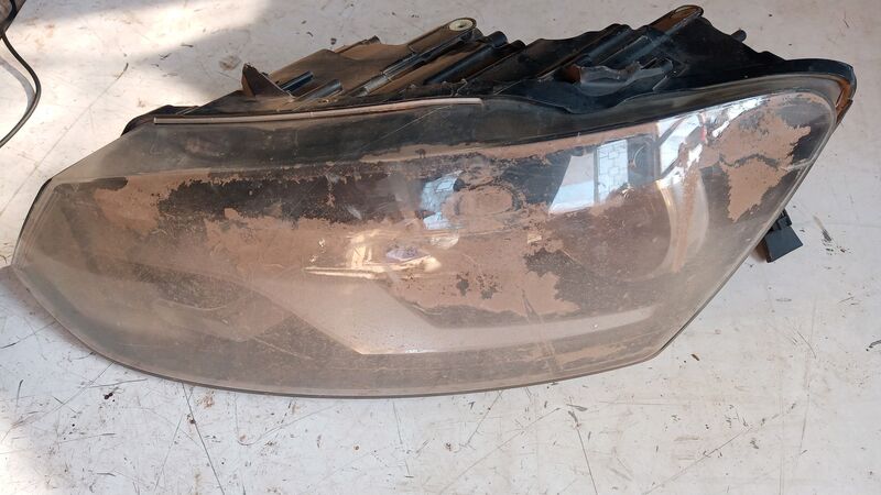 Headlights Volkswagen Polo 6 LHD 2010 to 2020