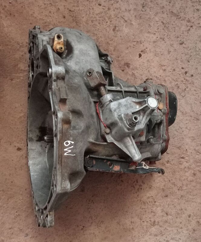 Transmission / Gearbox Opel Corsa Link type 1.4 4 Cylinder 2004 to 2010
