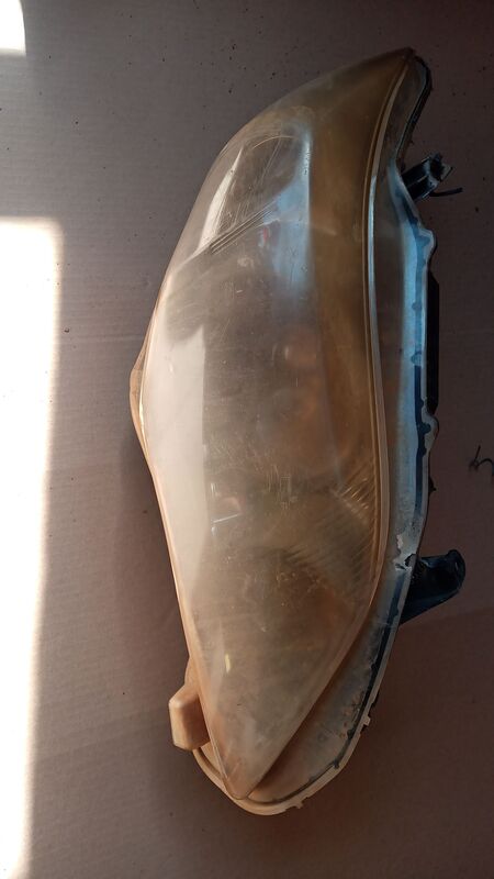 Headlights Toyota Corolla Professional RHS 2004 to 2011