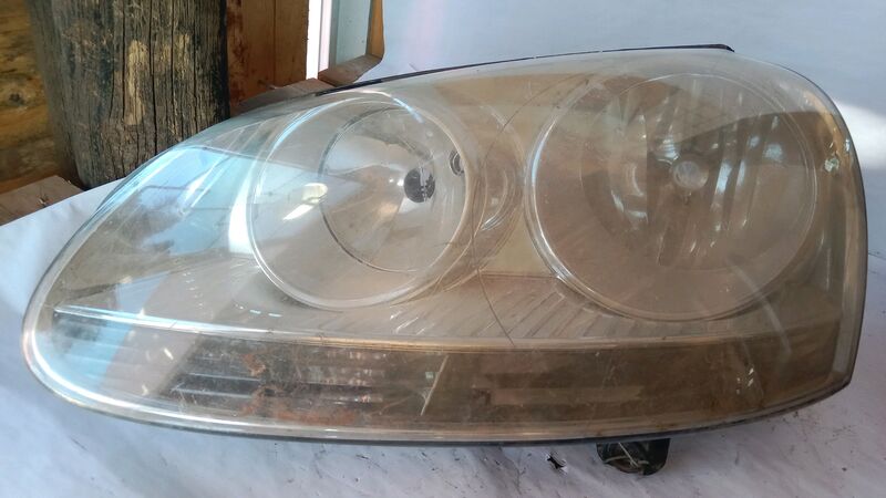 Headlights Volkswagen Golf Mk5 LHS 2002 to 2012