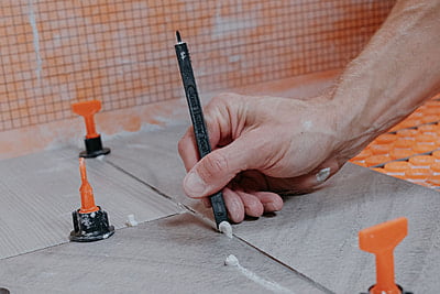 ThinStick - cleans all grout types to the perfect depth. ThinStick - cleans all grout types to the perfect depth.
