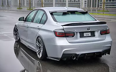 BMW F30 / F35 M-Tech GV Style Carbon Fiber Trunk Spoiler (2013–2019) BMW F30 / F35 M-Tech GV Style Carbon Fiber Trunk Spoiler (2013–2019)