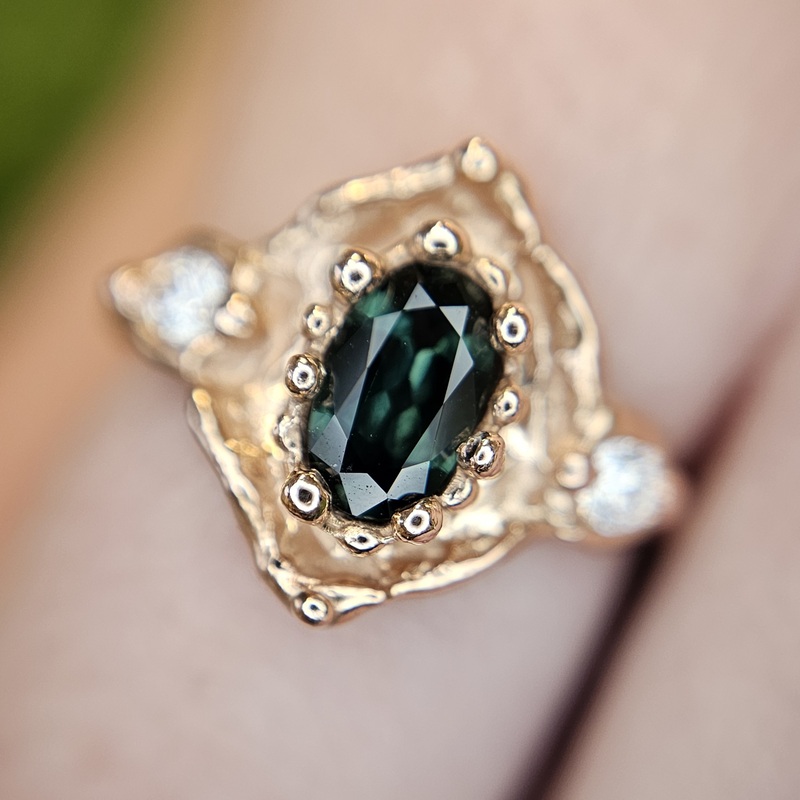 'Arwyn Green Sapphire & Diamond' Ring 'Arwyn Green Sapphire & Diamond' Ring